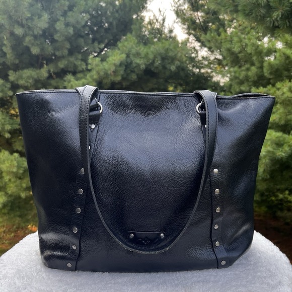 Patricia Nash Handbags - Patricia Nash Pebbled Leather Zip Top Tote Black Work Laptop Shoulder Bag Large